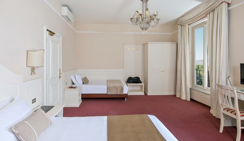 Habitación triple Deluxe