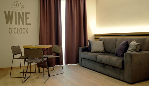 Suite, 1 cama de matrimonio grande, no fumadores (Sofabed is a double bed)