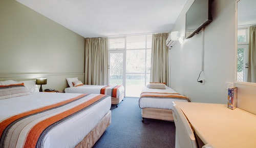 Habitación familiar, no fumadores, balcón