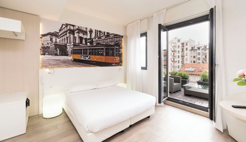 Habitación Premium con 1 cama doble o 2 individuales