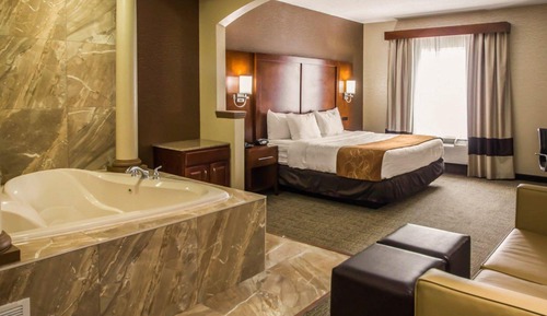Suite, bañera de hidromasaje