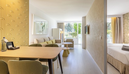 Apartamento Club, terraza, en edificio anexo