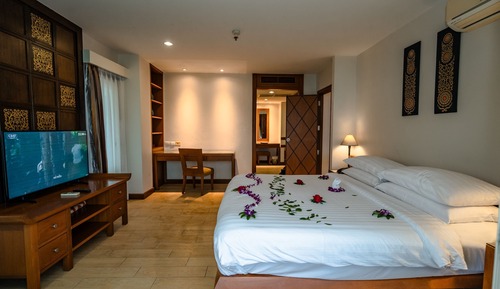 Royal Executive Suite 1 Bedroom