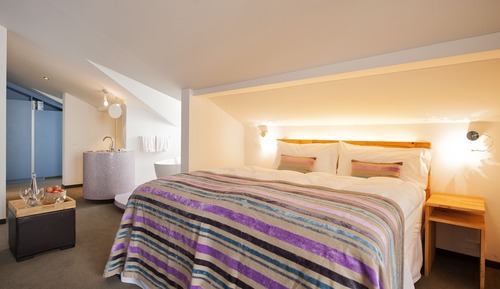 Suite junior, balcón
