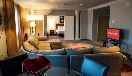 Penthouse Suite