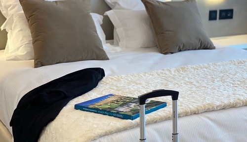 Suite exclusiva, 1 cama de matrimonio grande, terraza, vistas al campo de golf