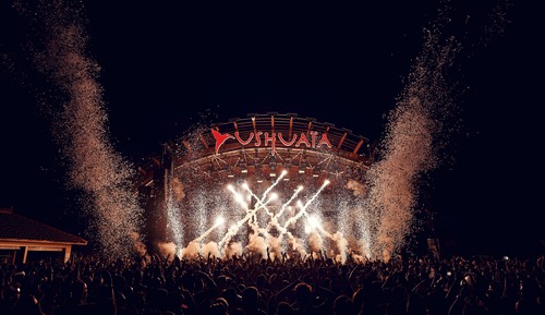 Superior Stage View - Entrance to Ushuaia Club Included