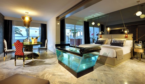 The Xpa Suite - Entrance to Ushuaia Club Included