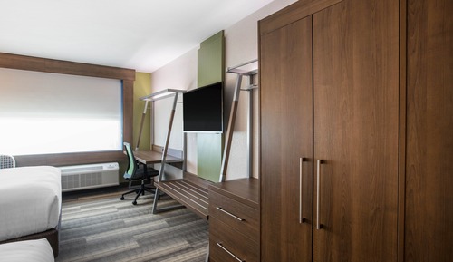 Habitación estándar, 2 camas de matrimonio, bañera accesible