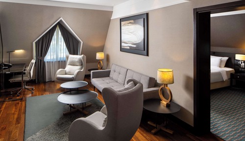 Suite familiar