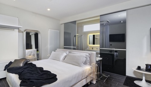 Habitación Deluxe con 1 cama doble o 2 individuales, balcón