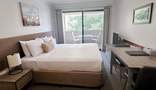 Estudio estándar, balcón