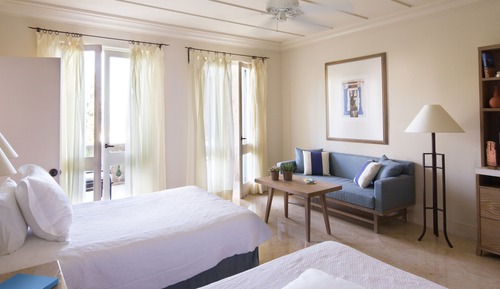 Family Connecting Garden Studio Suites