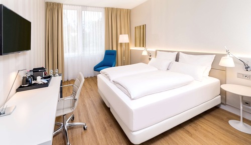 Habitación estándar con 1 cama doble o 2 individuales