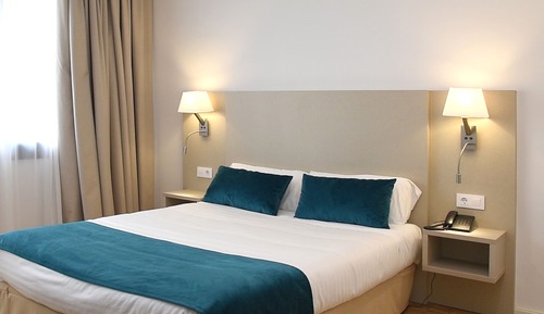 Habitación Deluxe Familiar, 1 cama doble o 2 individuales