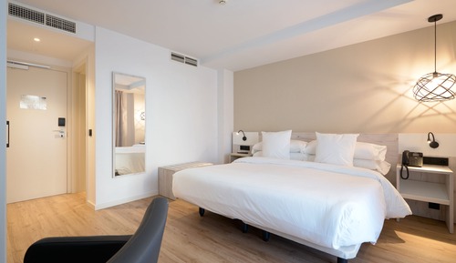 Habitación clásica con 2 camas individuales
