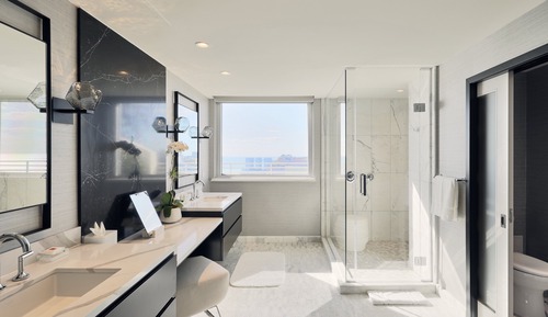 Suite presidencial, balcón, frente al mar