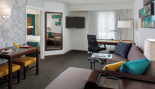 Suite, 1 habitación, no fumadores (Hearing Accessible)