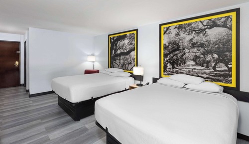 Habitación doble, 2 camas de matrimonio, no fumadores