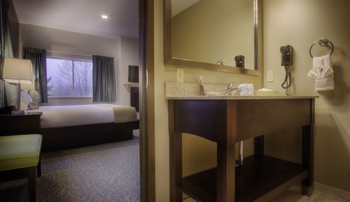 Deluxe Suite