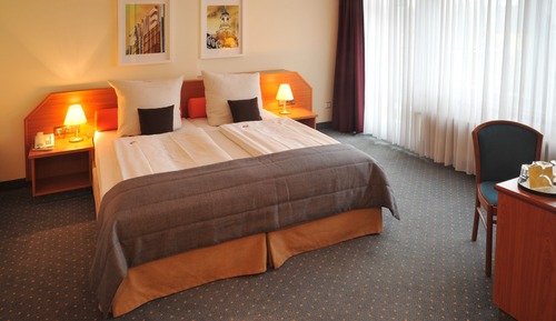 Habitación estándar con 1 cama doble o 2 individuales