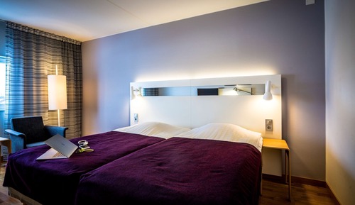 Habitación con 2 camas individuales