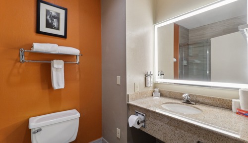 Habitación estándar, 2 camas de matrimonio, accesible en silla de ruedas (Mobility, Accessible Tub)