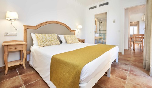 Apartamento, 2 habitaciones, balcón