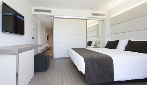 Suite familiar, balcón (Superior)