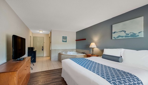 Suite, 1 cama de matrimonio grande, no fumadores, frigorífico y microondas