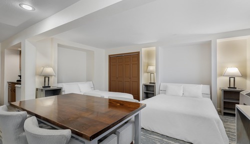 Habitación doble, 2 camas de matrimonio, bañera (with Sofabed)