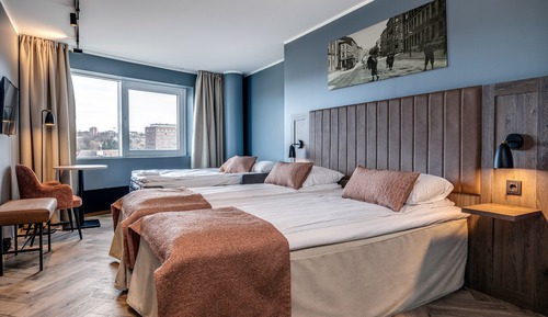Deluxe Twin Room with Sofa Bed