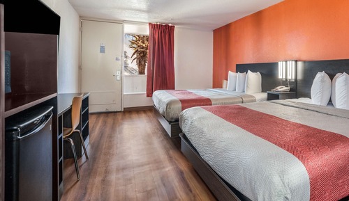 Habitación Deluxe, 2 camas de matrimonio, no fumadores, frigorífico y microondas