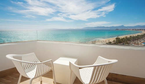 Habitación doble de uso individual, balcón, vistas parciales al mar