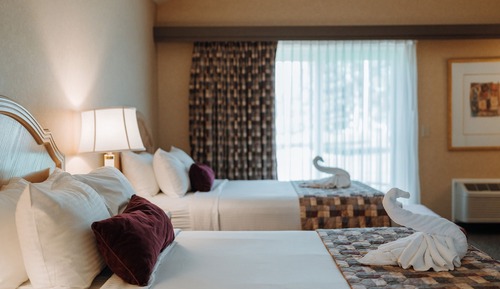 Double Room, Ensuite (2 Double Beds)