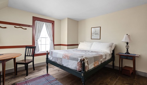 Habitación Grand (1 Queen Bed with Twin Bunk Bed)