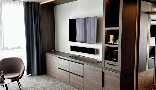 Suite, no fumadores, balcón