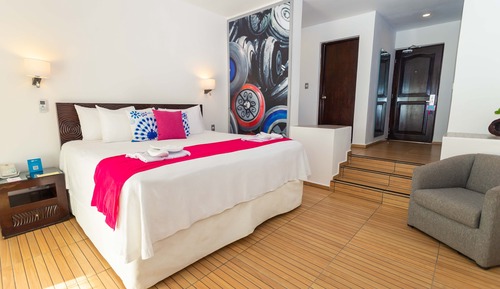 Deluxe Villa Ocean Front Suite