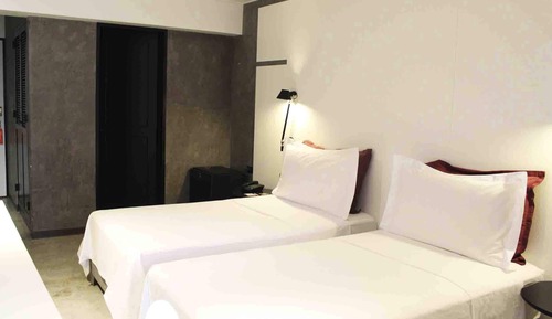 Habitación con 2 camas individuales (City)