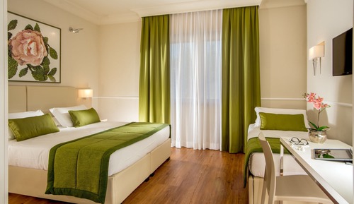 Habitación cuádruple económica