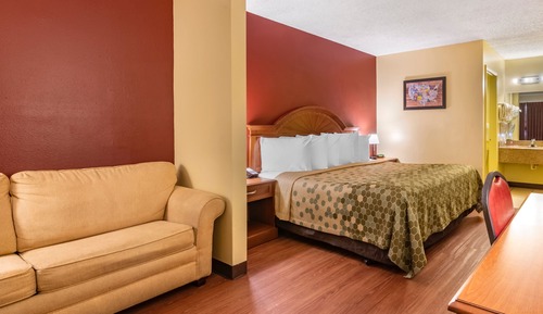 Suite, 1 cama de matrimonio grande con sofá cama, no fumadores (2 Person Sofa Bed)