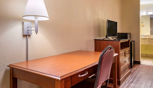 Habitación estándar, 1 cama de matrimonio grande con sofá cama, no fumadores