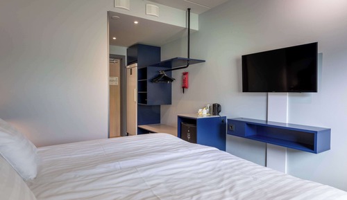 Habitación con 2 camas individuales