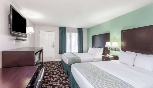 Suite estudio, 2 camas de matrimonio, no fumadores