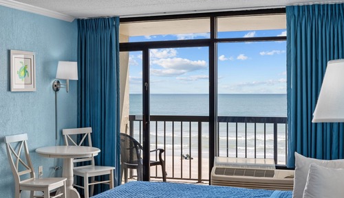 Habitación estándar, 2 camas de matrimonio, frente al mar