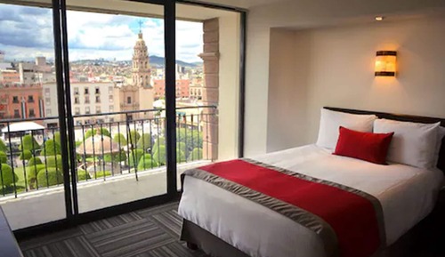 Suite estándar, 2 camas dobles, no fumadores