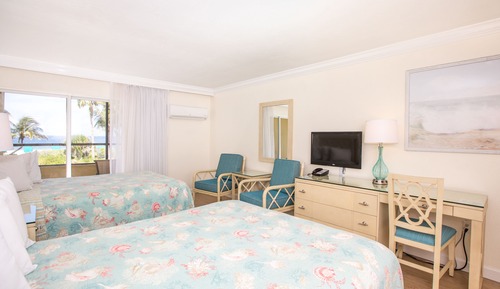 Habitación, 2 camas de matrimonio, balcón, vistas a la bahía (Waterview)