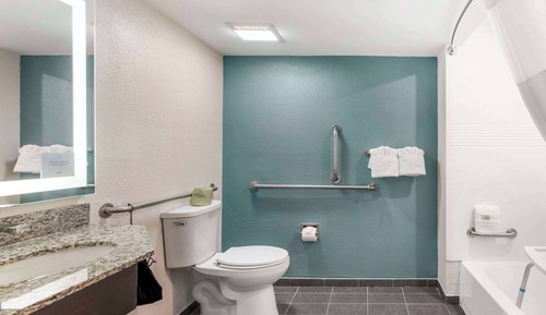 Habitación, 1 cama de matrimonio grande, accesible para personas con discapacidad, no fumadores
