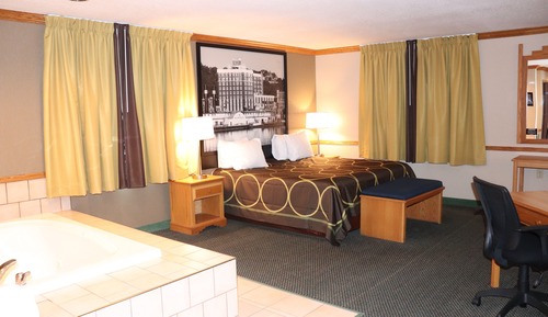 Suite, 1 cama de matrimonio grande con sofá cama, no fumadores, bañera de hidromasaje