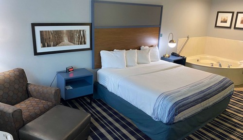 Suite, 1 cama de matrimonio, accesible para personas con discapacidad, no fumadores (First Floor)